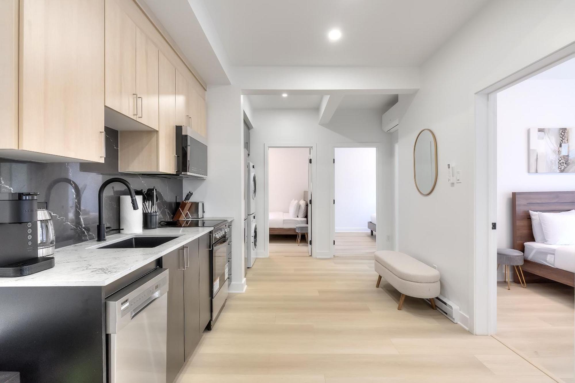 Free Indoor Parking Cozy & Spacious Condo In Heart Of Downtown Montréal Exterior foto