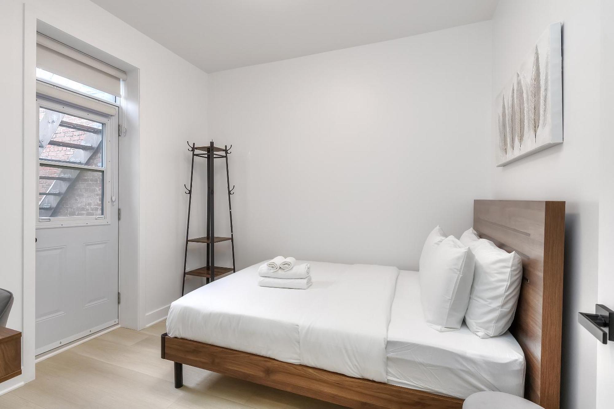 Free Indoor Parking Cozy & Spacious Condo In Heart Of Downtown Montréal Exterior foto